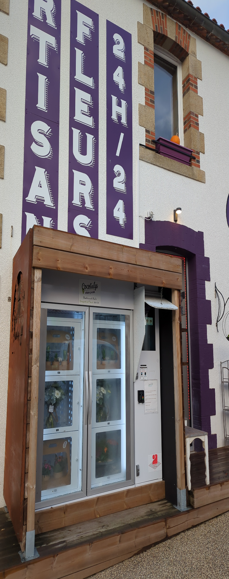 Dismatix - OTHER.title (Beaulieu-Sous-la-Roche, France)